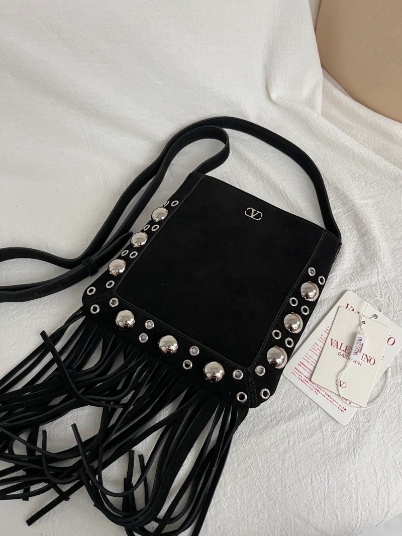 Va1e*ntin0 satchel bag